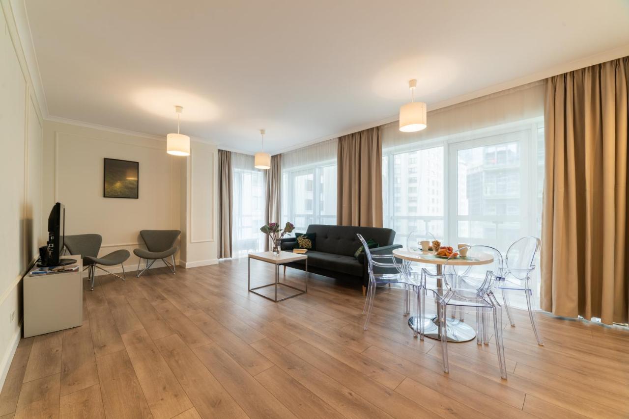 Deluxe Two-Bedroom Apartment